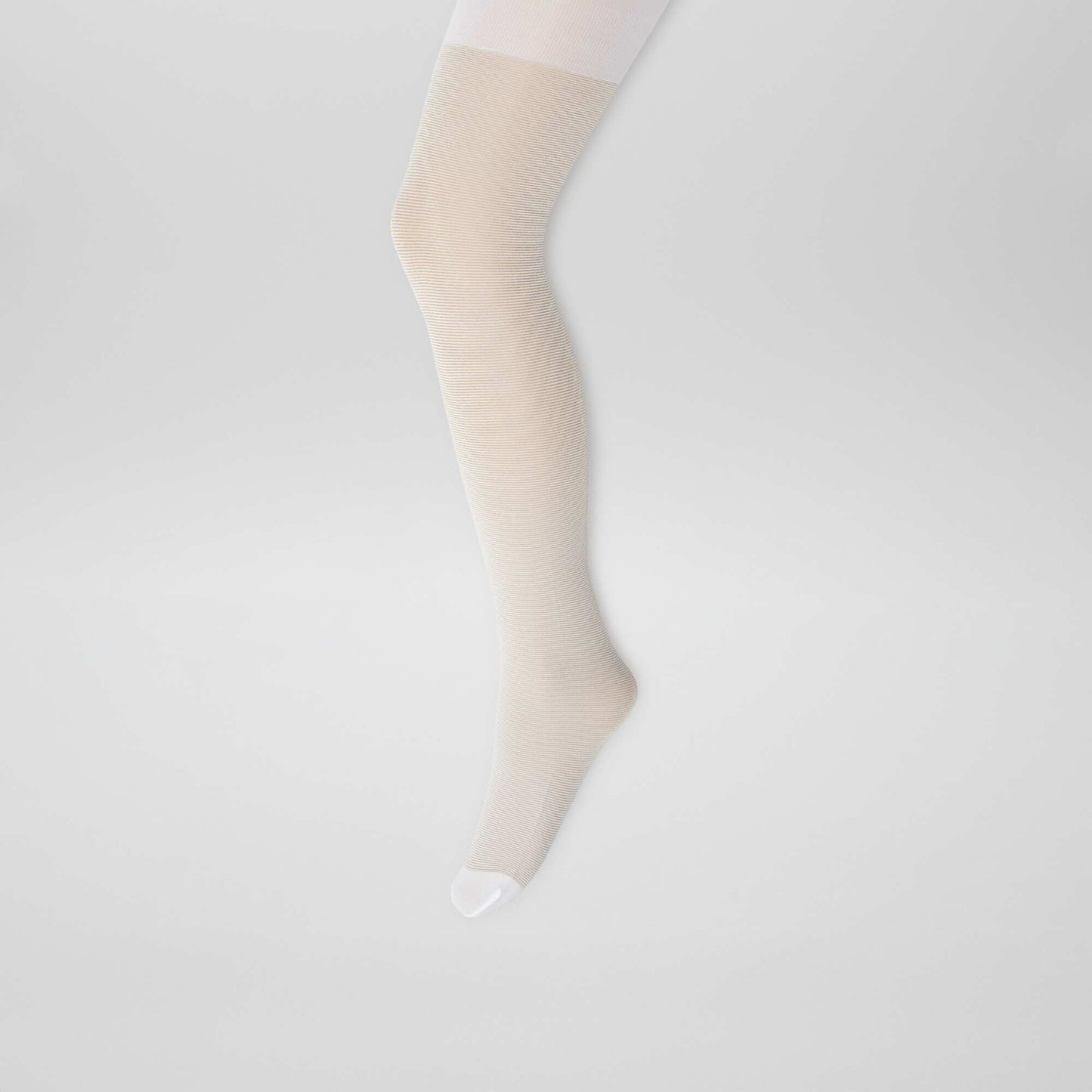AZM28_4_ZC2