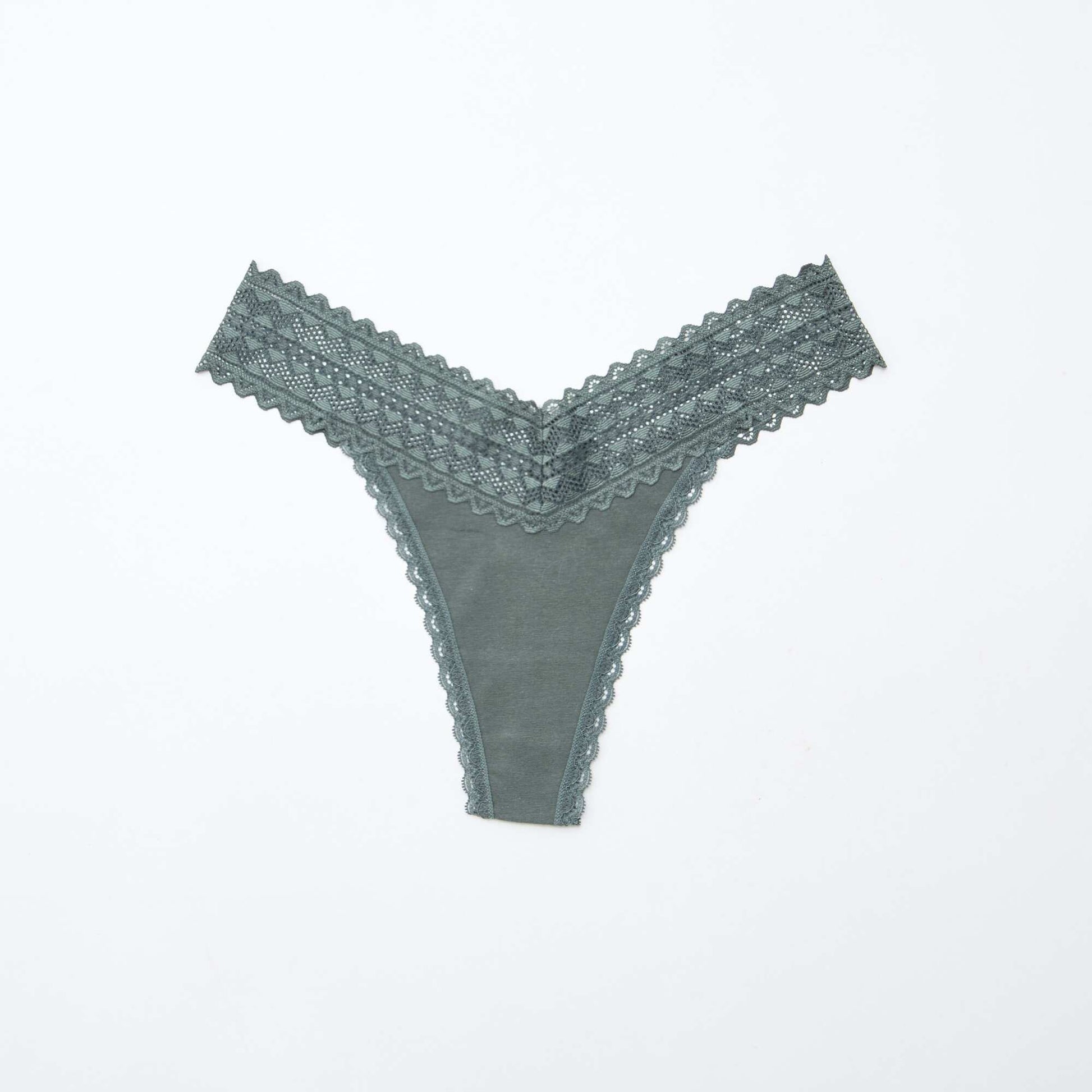 ZC011_8_ZC4